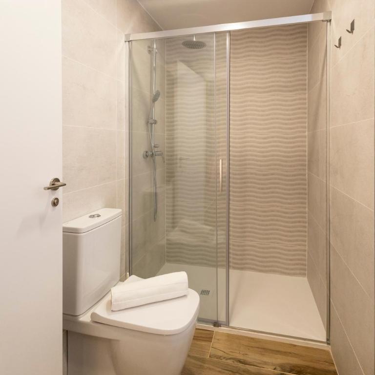Cortes Suites by Concept Flats - Studio with Terrace - 2