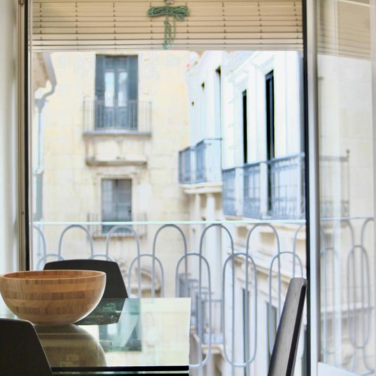 Precioso apartamento en centro histórico de Alicante - One-Bedroom Apartment - 4