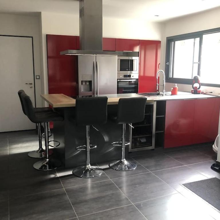 Magnifique villa avec piscine, Jacuzzi et Baignoire Balnéo - Villa - 21