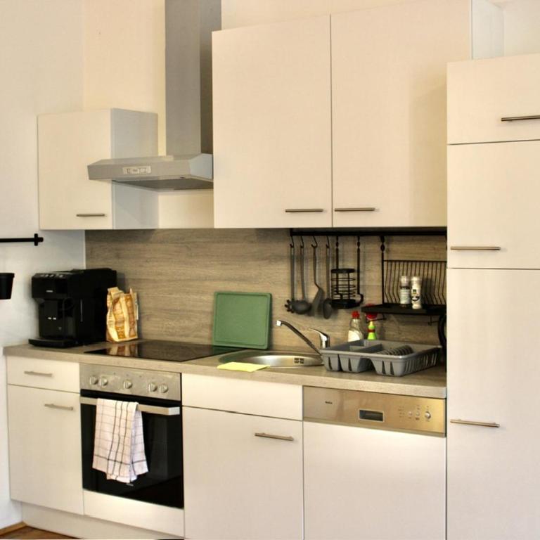 City Inn 24H Self Check-In by H&H Hotels - Apartment mit 2 Schlafzimmern - 1