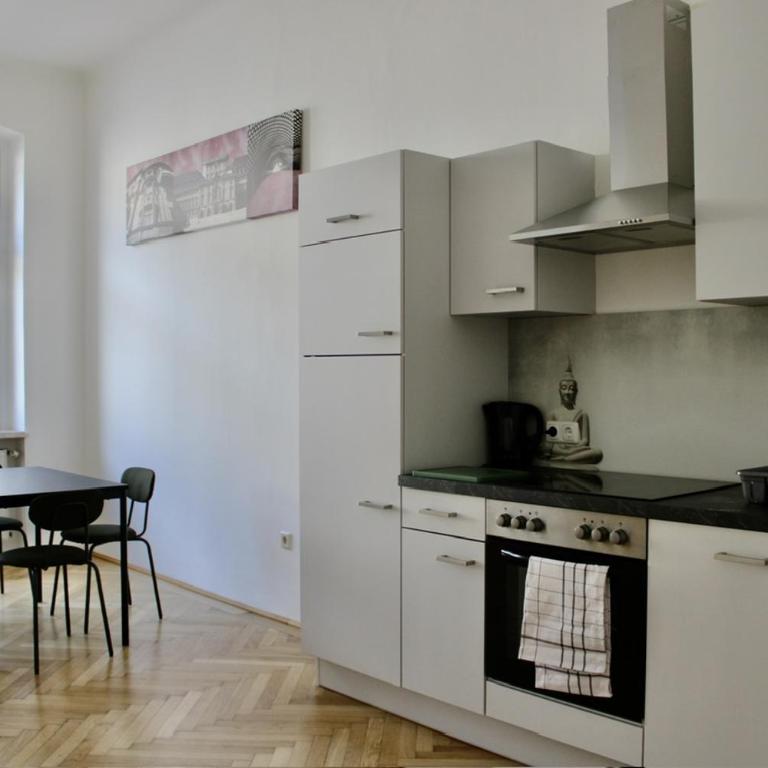 City Inn 24H Self Check-In by H&H Hotels - Apartment mit 2 Schlafzimmern - 3