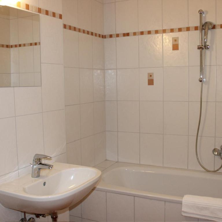 City Inn 24H Self Check-In by H&H Hotels - Apartment mit 2 Schlafzimmern - 5