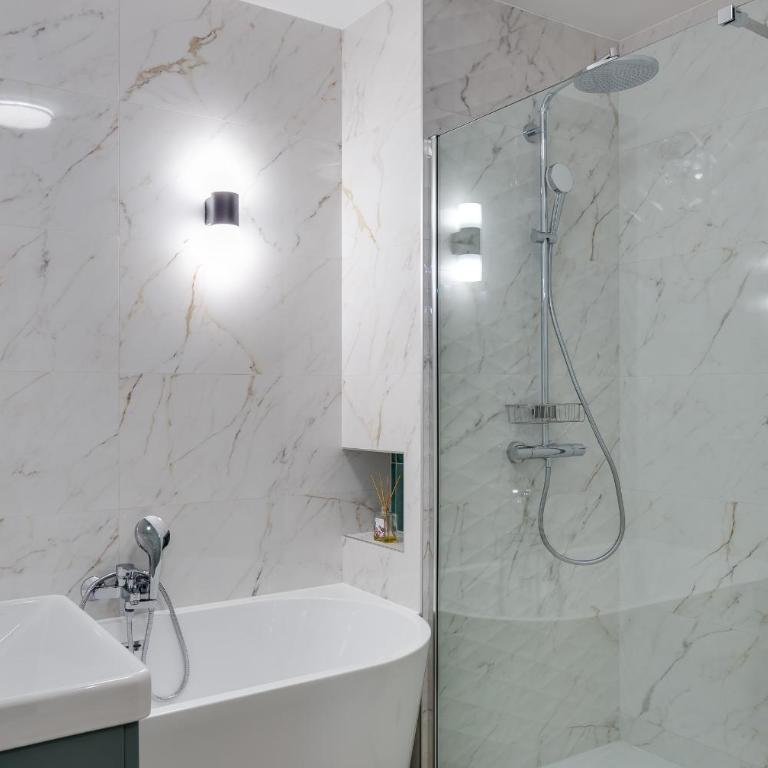 Central Elegance Roquefort-les-Pins - Apartment mit 1 Schlafzimmer und Balkon - 6