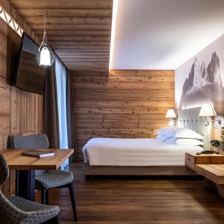 Ciampedie Luxury Alpine Spa Hotel - Camera King Deluxe - 6
