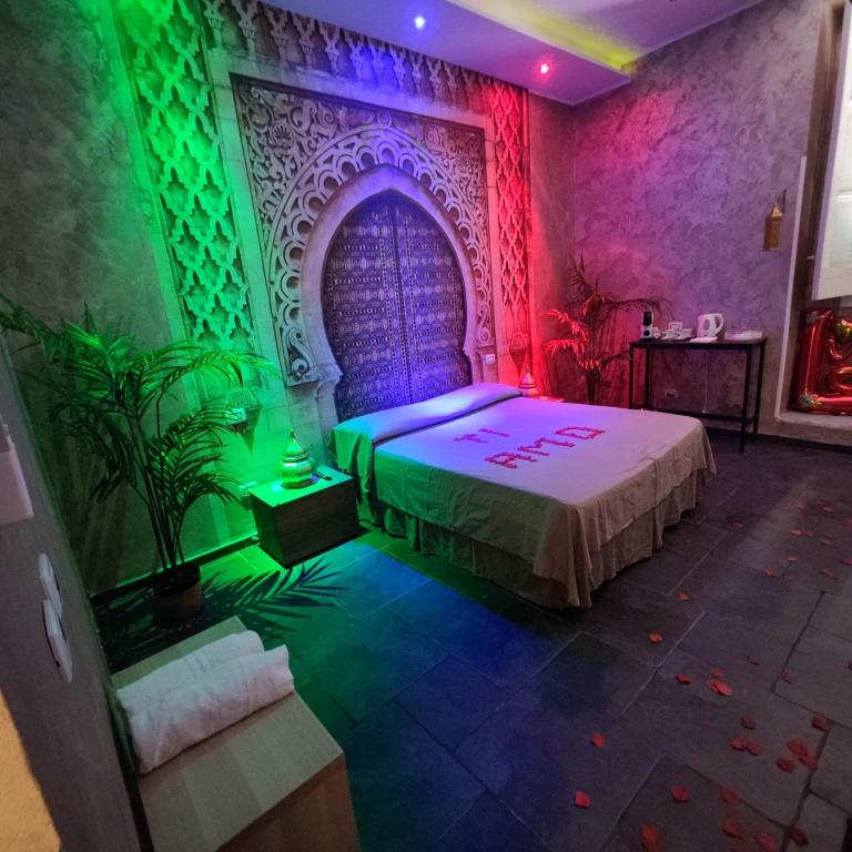 Suite Marrakech - Queen Room with Spa Bath - 14