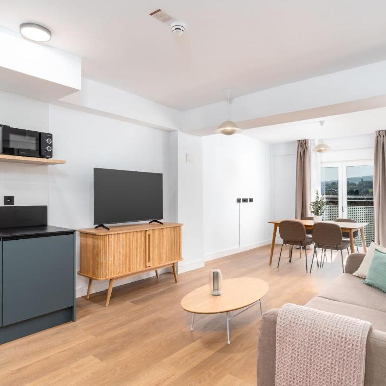 Limehome Oviedo Calle Postigo Bajo - Apartamento Confort de 1 dormitorio con balcón - 4
