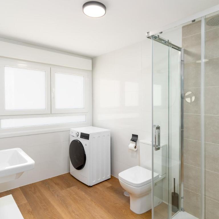 Limehome Oviedo Calle Postigo Bajo - Apartamento Confort de 1 dormitorio con balcón - 3
