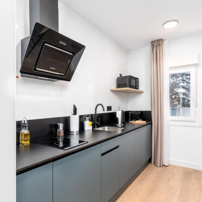 Limehome Oviedo Calle Postigo Bajo - Apartamento de 1 dormitorio con patio privado - 9