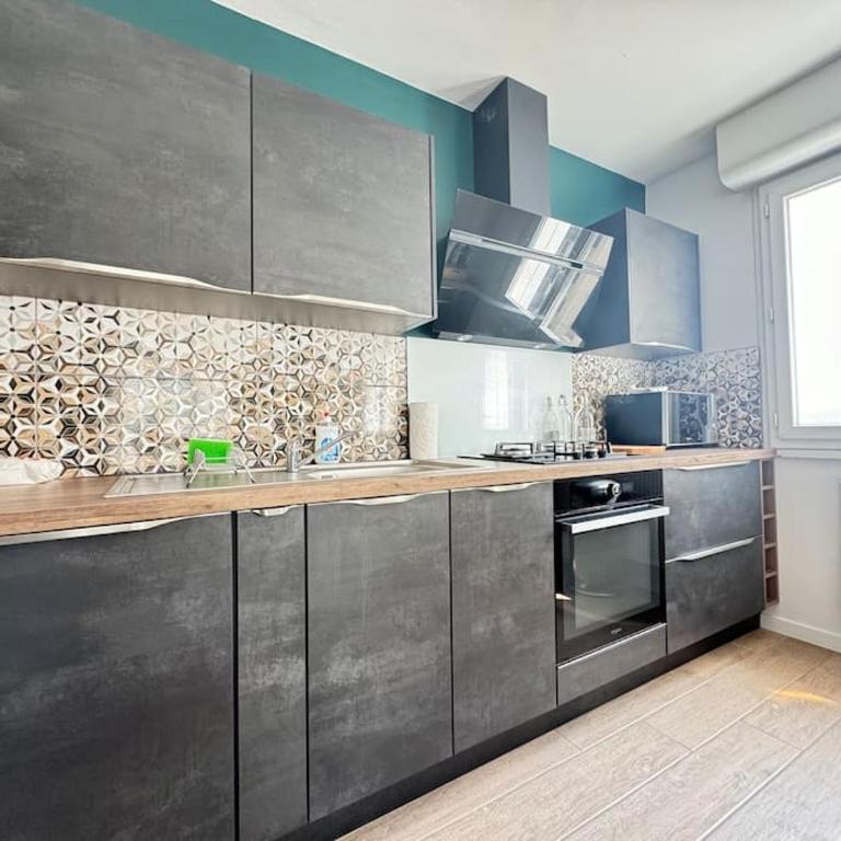 Jolie F3 Berthelot , Tout Equipé - WI-FI , CL-FD Berthelot 10eme - Appartement 2 Chambres - 3