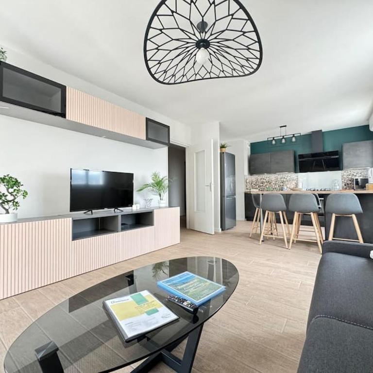 Jolie F3 Berthelot , Tout Equipé - WI-FI , CL-FD Berthelot 10eme - Appartement 2 Chambres - 8