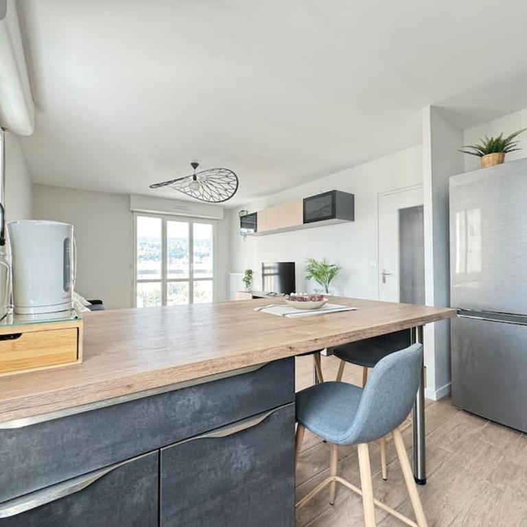 Jolie F3 Berthelot , Tout Equipé - WI-FI , CL-FD Berthelot 10eme - Appartement 2 Chambres - 13