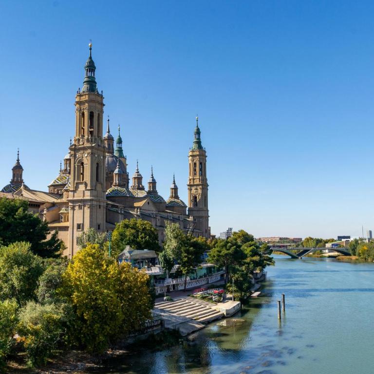 A Orillas del Pilar con parking - Apartamento de 2 dormitorios - 35