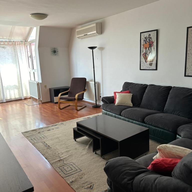 Apartment for a day Dobrinja - Apartman sa 2 Spavaće Sobe - 10