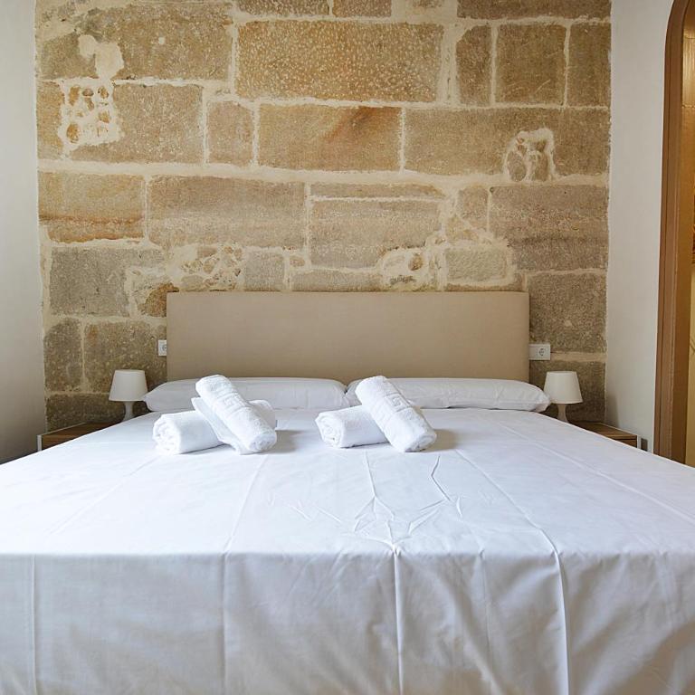 Apartamento Luz Divina - Three-Bedroom Apartment - 15