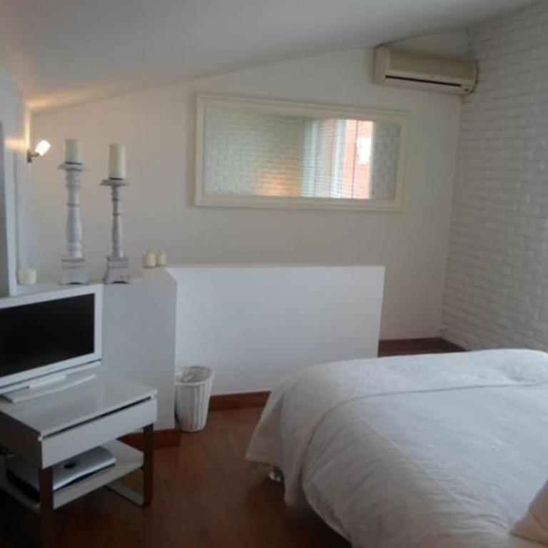 023 Enchanting 4 Bed Traditional Townhouse in Benalmadena Costa - Casa de 4 dormitorios - 12