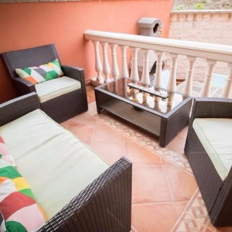 023 Enchanting 4 Bed Traditional Townhouse in Benalmadena Costa - Casa de 4 dormitorios - 37