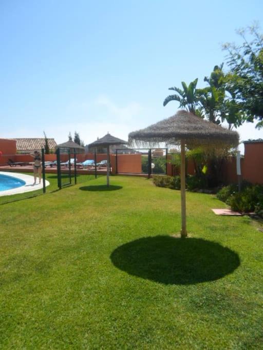 023 Enchanting 4 Bed Traditional Townhouse in Benalmadena Costa - Casa de 4 dormitorios - 43