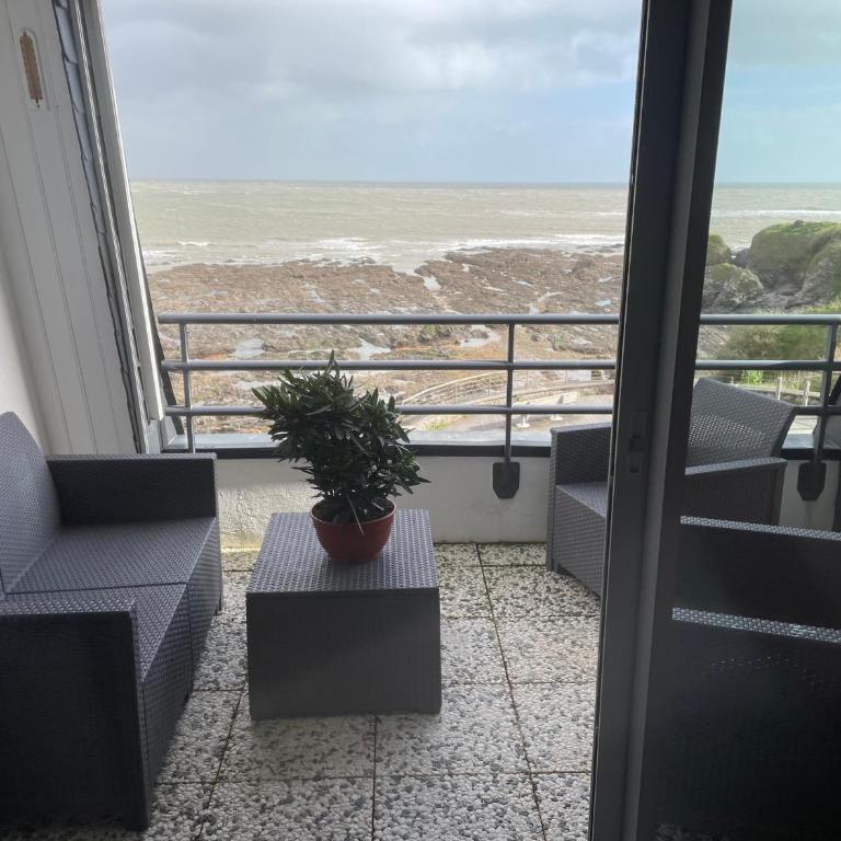 appartement vue mer sur la corniche ST Hilaire de riez résidence Sémaphore - One-Bedroom Apartment - 7