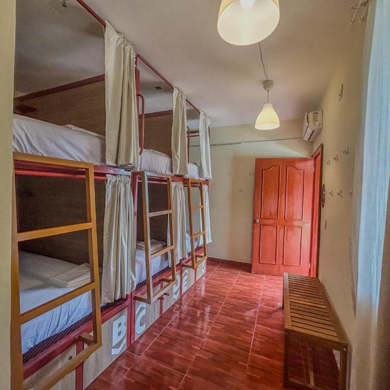 Viajero Puerto Escondido Hostel - Cama Individual en dormitorio compartido de 6 camas - 2