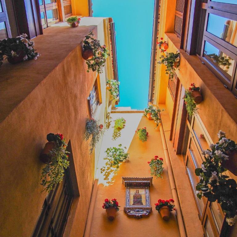 Piso con patio, 3 habitaciones, en La Goleta - Three-Bedroom Apartment - 20