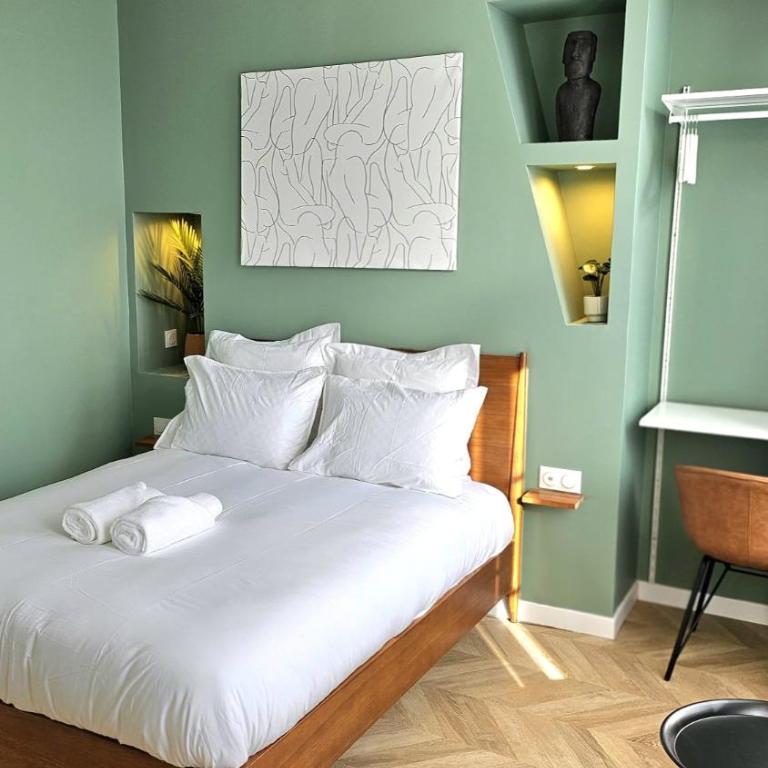 Elégante maison amiénoise - proche gare, home-cinéma, 3 chambres doubles, 1 chambre familiale avec jacuzzi privatif - La Maison Des Petits Sablon - Chambre Double - 10