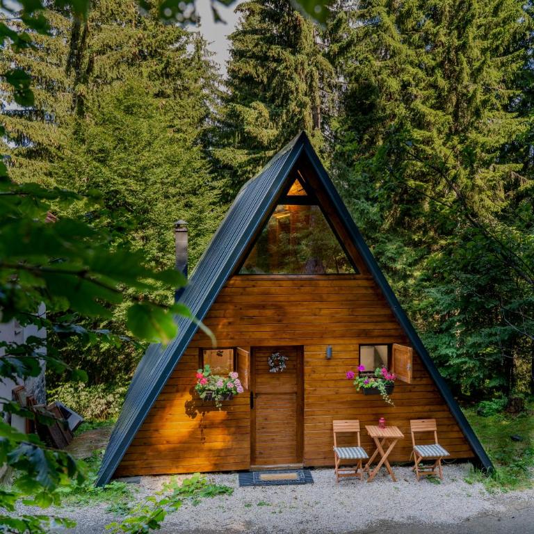 Viktorija chalet - Two-Bedroom Chalet - 63