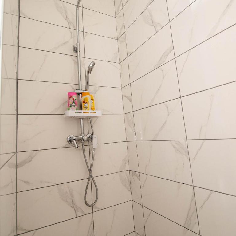 Apartman 20 - Apartman sa 1 Spavaćom Sobom, Balkonom i Pogledom na Grad - 14
