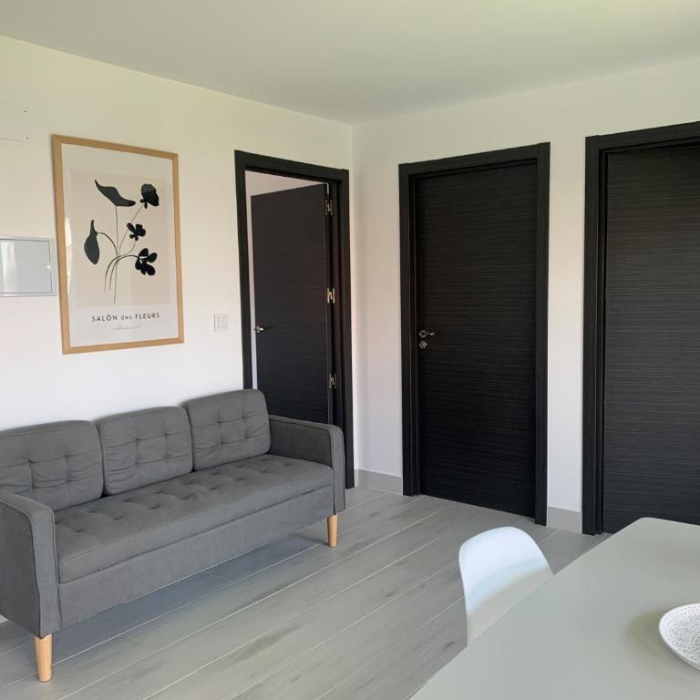Canelas 22 - Apartamento de 2 dormitorios con terraza y vistas al mar - 1