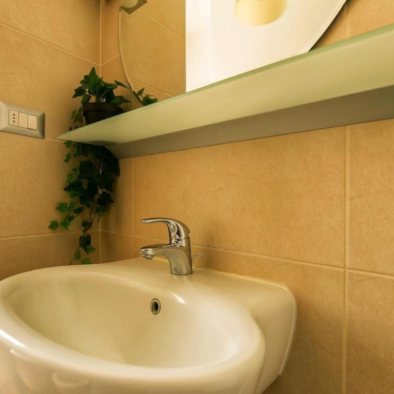 Exclusive & Strategic 2-Bedroom Apartment, 50m from M4 - Appartamento con 2 Camere da Letto - 11