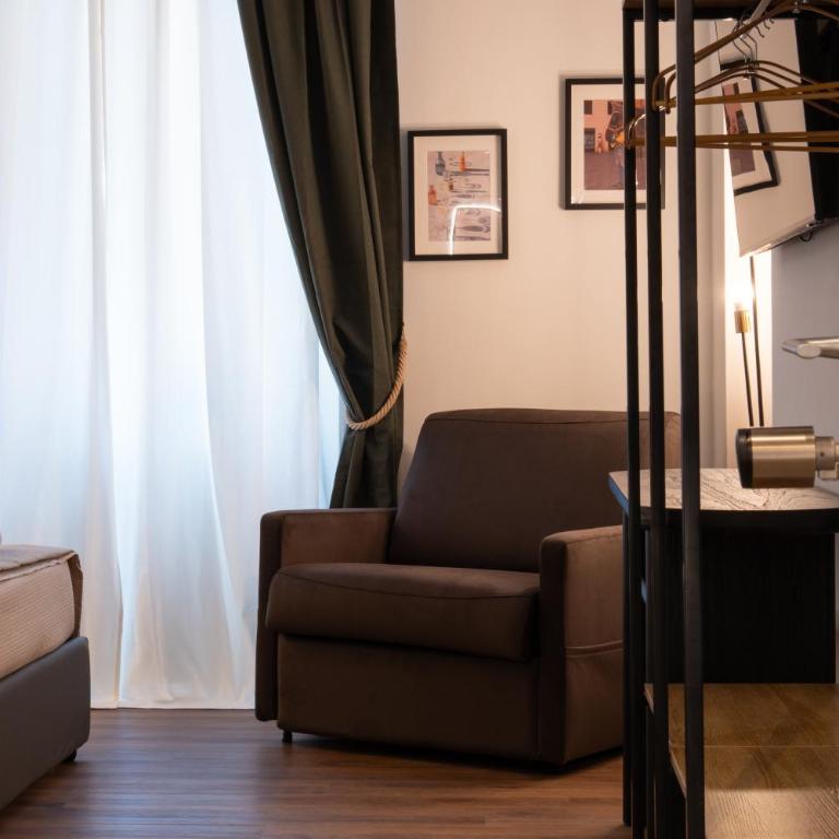 Cavalieri Suites Roma - Superior Dreibettzimmer - 16