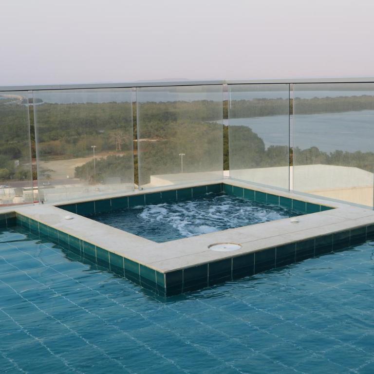 Apartamento de lujo frente al mar con piscina - Apartamento de 2 dormitorios - 15