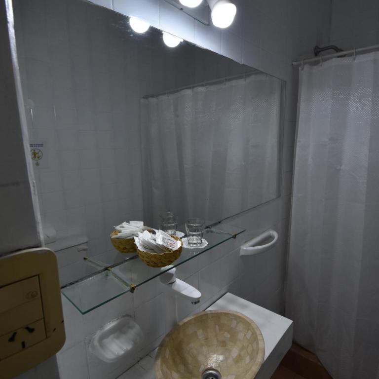 Hotel Plaza - Deluxe Quadruple Room - 6