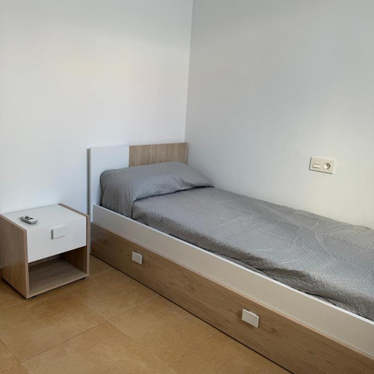 Piso Centro Chiclana - Apartamento de 2 dormitorios con balcón - 2