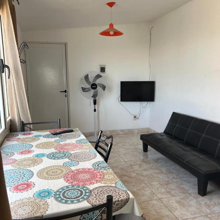 Alojamiento ruta 3 - One-Bedroom Apartment - 4
