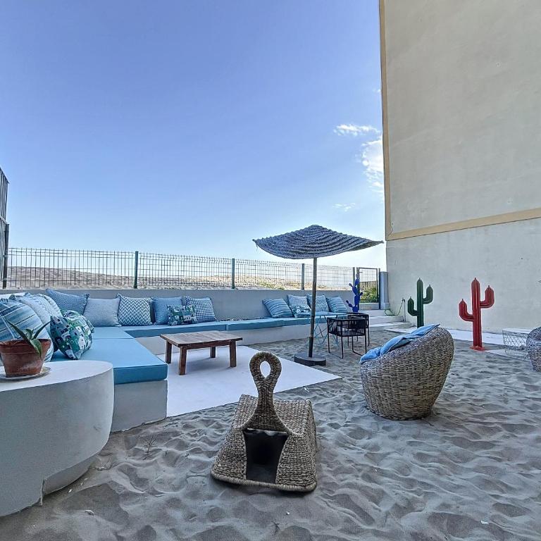 Appartement Rénové sur la Plage à Carnon, Terrasse & Parking - Two-Bedroom Apartment - 1