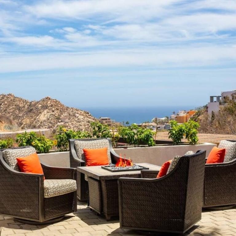 Villa de 6 Recámaras con Vistas al Mar en Pedregal - Apartamento - 55