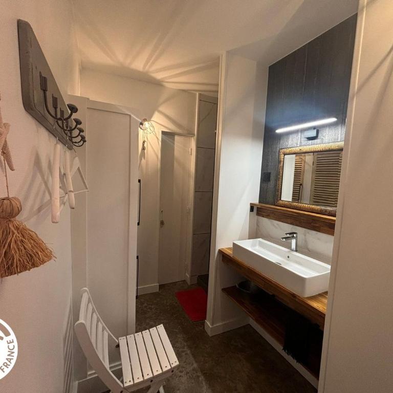 Gîte rénové proche plage, centre-ville et pistes cyclables avec terrasse privative - FR-1-426-560 - Ferienhaus - 22