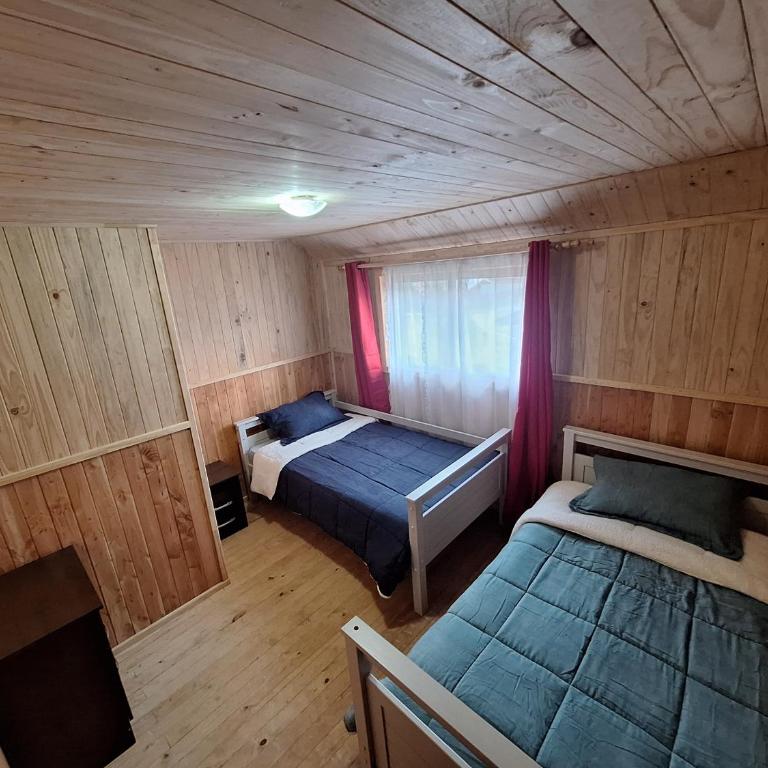 Cabaña Los Chilcos - Neltume - Huilo Huilo - Three-Bedroom House - 2