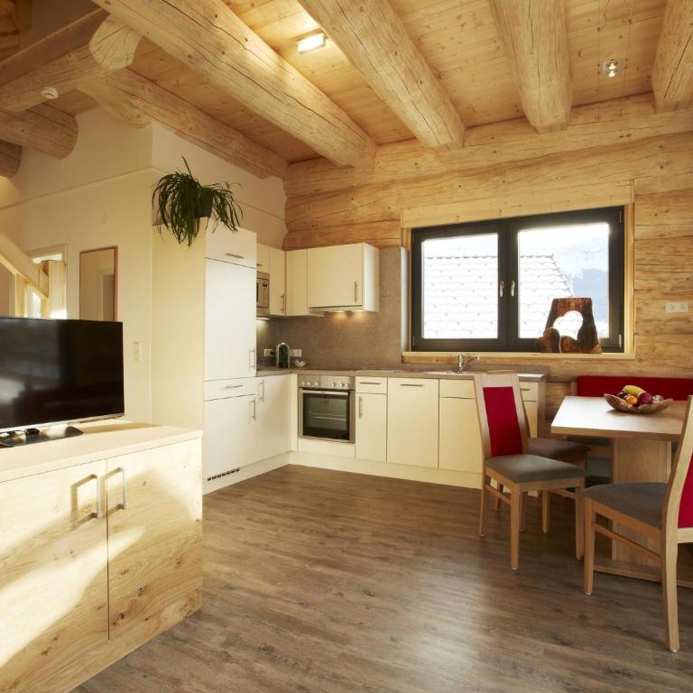 Chalet in Ladis by Ski Slope & Sonnenbahn - Chalet 3 Chambres - 1
