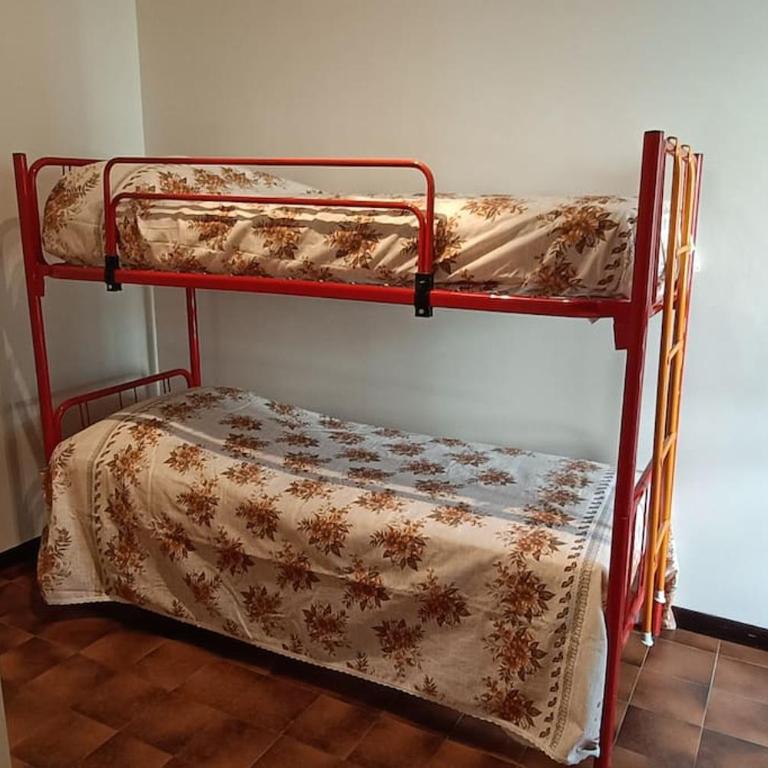 Appartamento con giardino e garage privati, accesso diretto al garage - Appartamento con 2 Camere da Letto - 2
