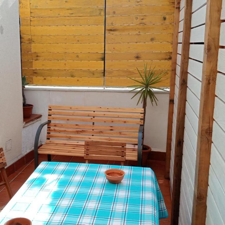 MAMIS - Three-Bedroom House - 32