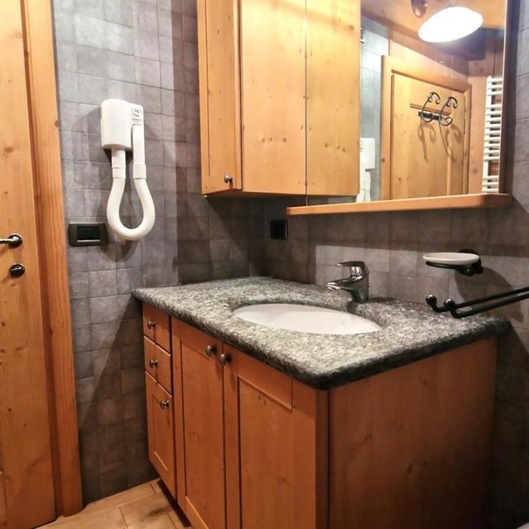 Appartamenti Neve by Livigno Accomodation - Appartamentino su 2 Livelli - 12