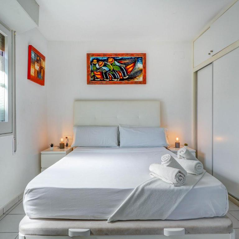 Los Globos Beach Studio by Hello Homes Sitges - Estudio con vistas a la piscina - 11