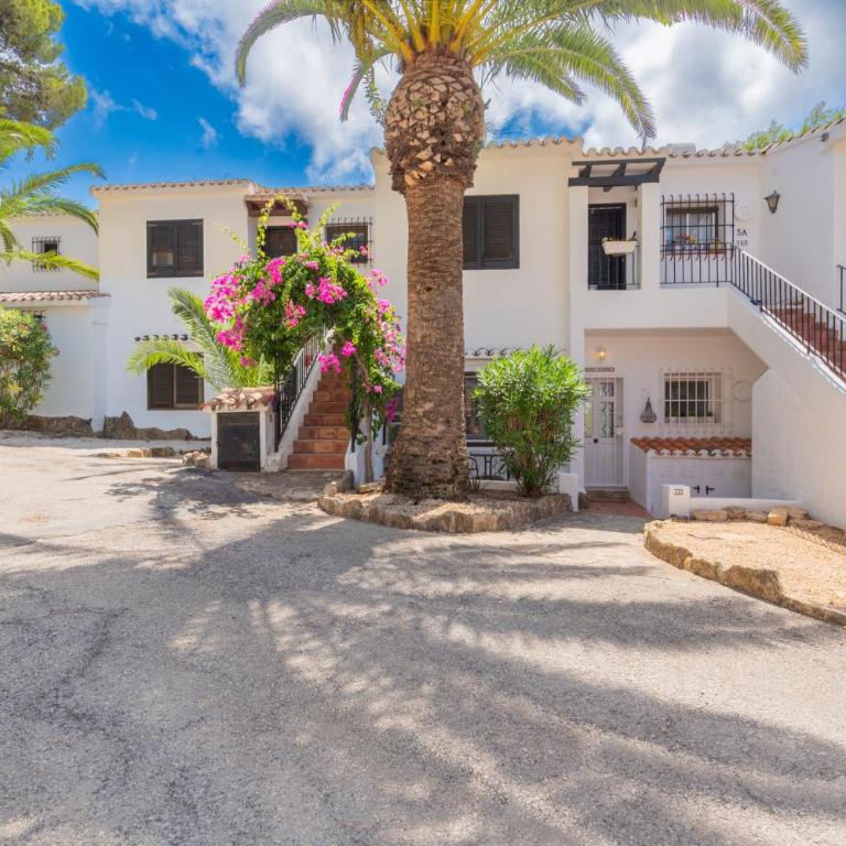 Casa Palmera Moraira - Two-Bedroom Bungalow - 20