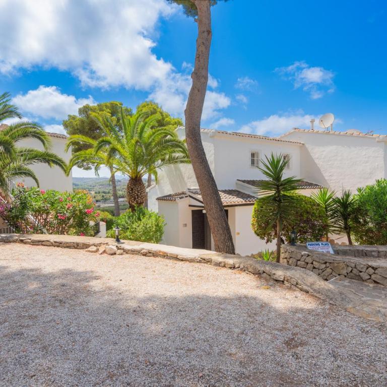 Casa Palmera Moraira - Two-Bedroom Bungalow - 24
