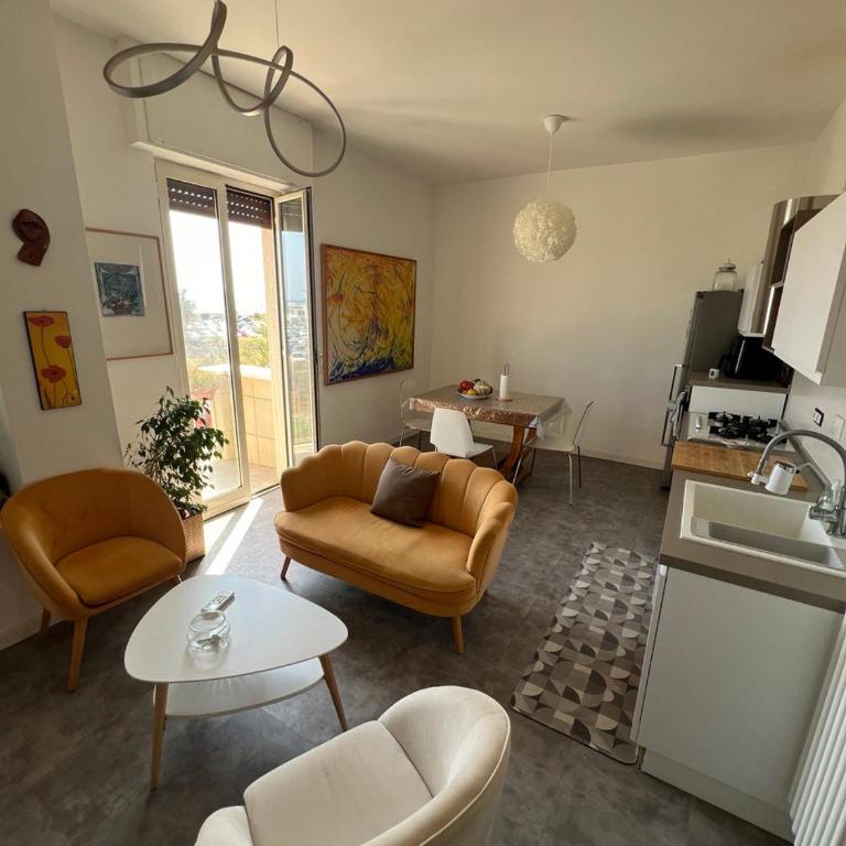 Brillù Guest House - Appartamento con 3 Camere da Letto - 2