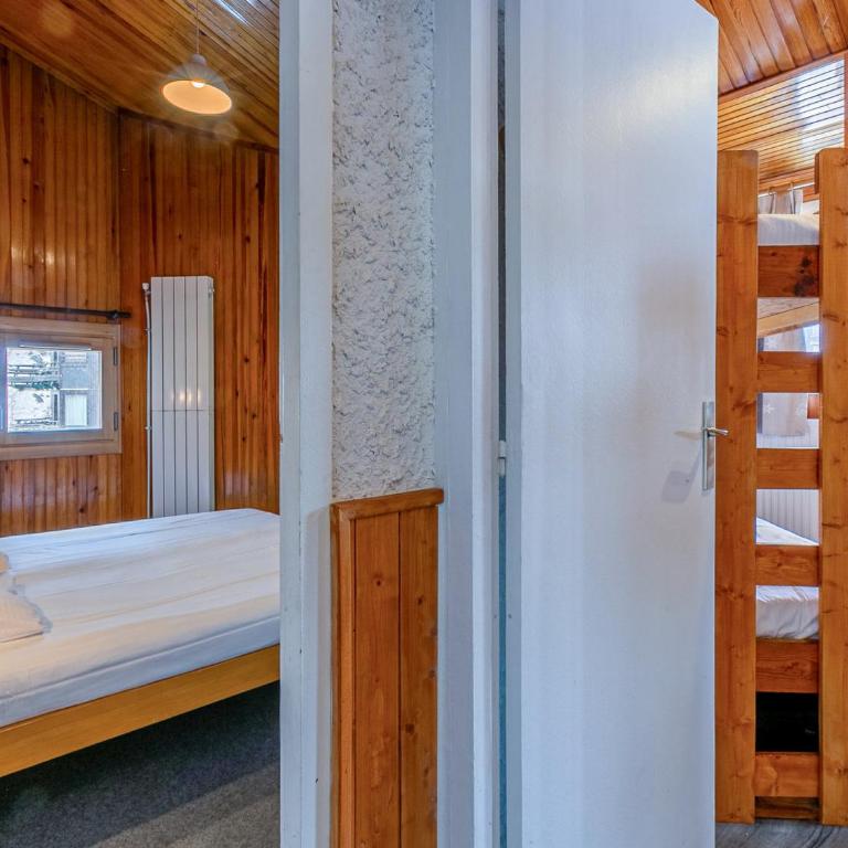 Spacieux appartement 8 pers avec WiFi, balcon et cuisine rénovée - FR-1-694-94 - Appartement - 11