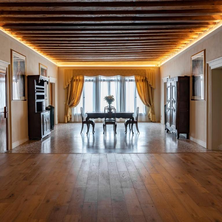 Palazzo Titti Rialto Suites - Camera Matrimoniale Superior - 6