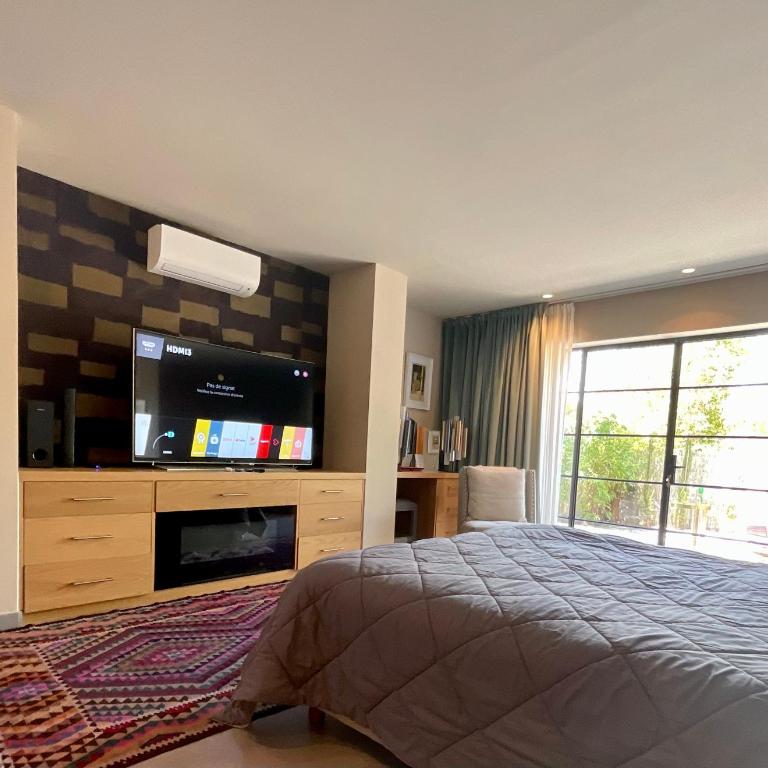 Marbella Boutique Art suites - Suite Deluxe con cama extragrande - 7