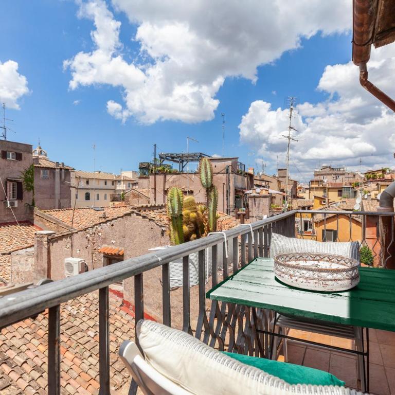 Campo dei Fiori Sun with balcony - Appartamento su 2 Livelli - 5